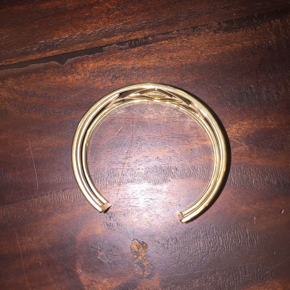 Stella & Dot Pave Sphinx Cuff - Picture 6 of 9
